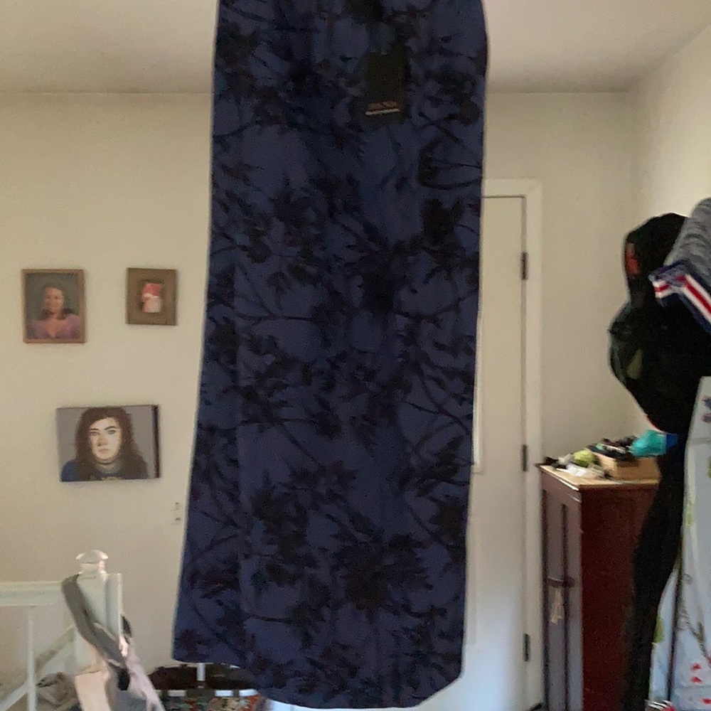 Beautiful long Dana Buckman skirt